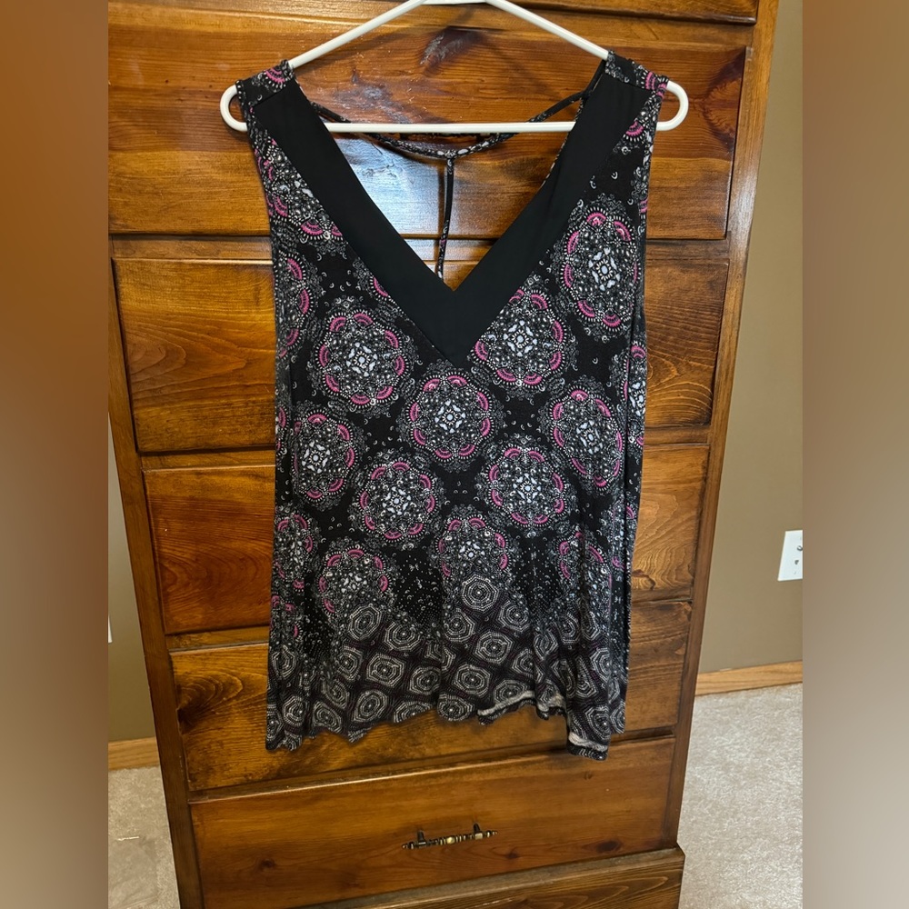 Woman’s tank top